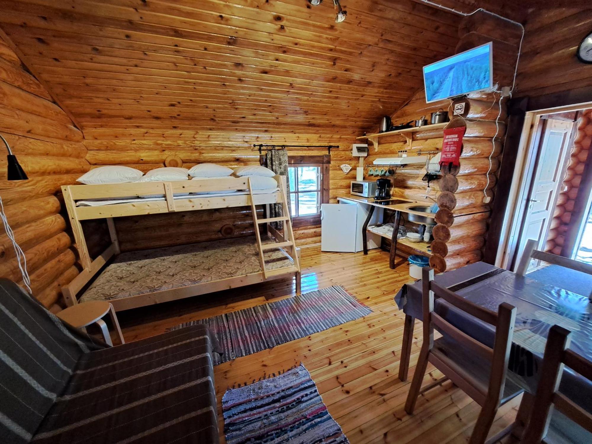Ristijärvi Laahtanen Camping酒店 客房 照片